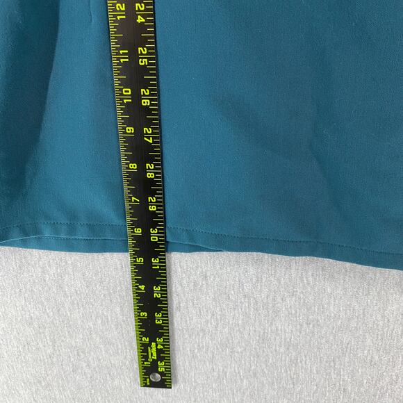 FIGS Technical Collection Scrub Top Green V-Neck Pocket Womens 6XL‎ - Picture 6 of 7